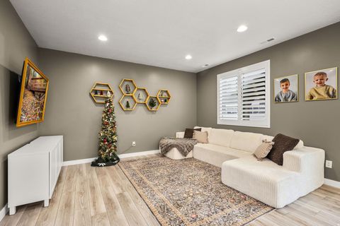 Tiny photo for 2154 W LYDIA LN, Syracuse, UT 84075 (MLS # 2127543)