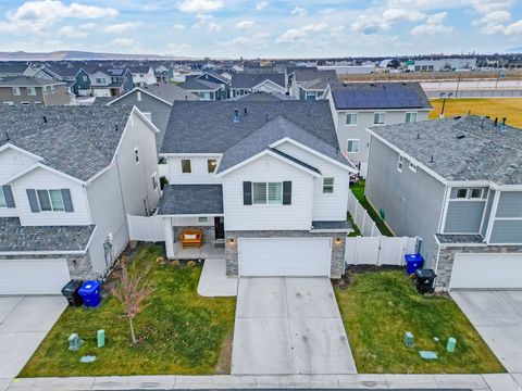 Tiny photo for 2154 W LYDIA LN, Syracuse, UT 84075 (MLS # 2127543)