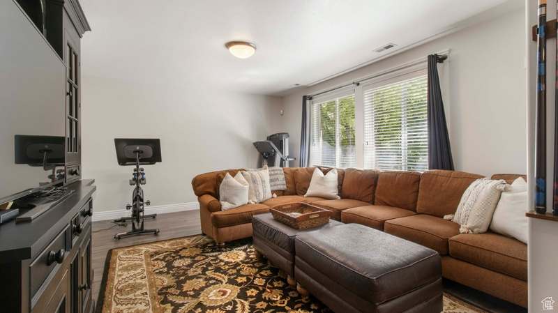 RIDGEPOINT - Residential