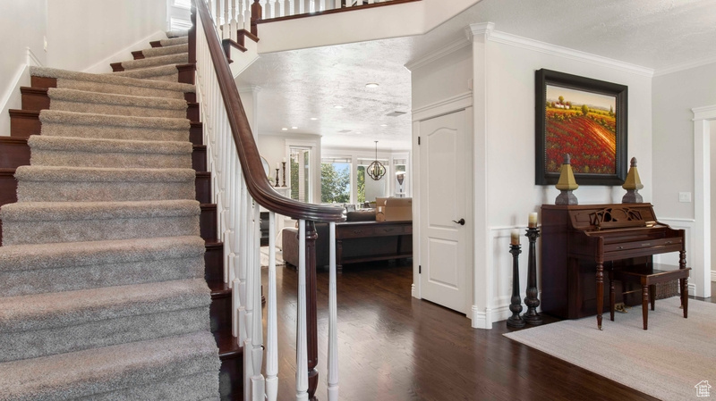 RIDGEPOINT - Residential