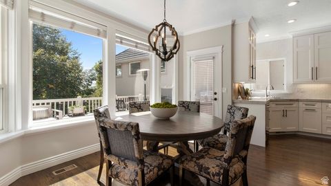 Tiny photo for 643 W RIDGEWOOD CIR, Farmington, UT 84025 (MLS # 2114703)