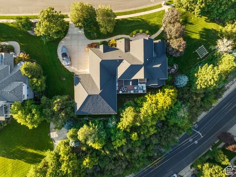 Tiny photo for 643 W RIDGEWOOD CIR, Farmington, UT 84025 (MLS # 2114703)