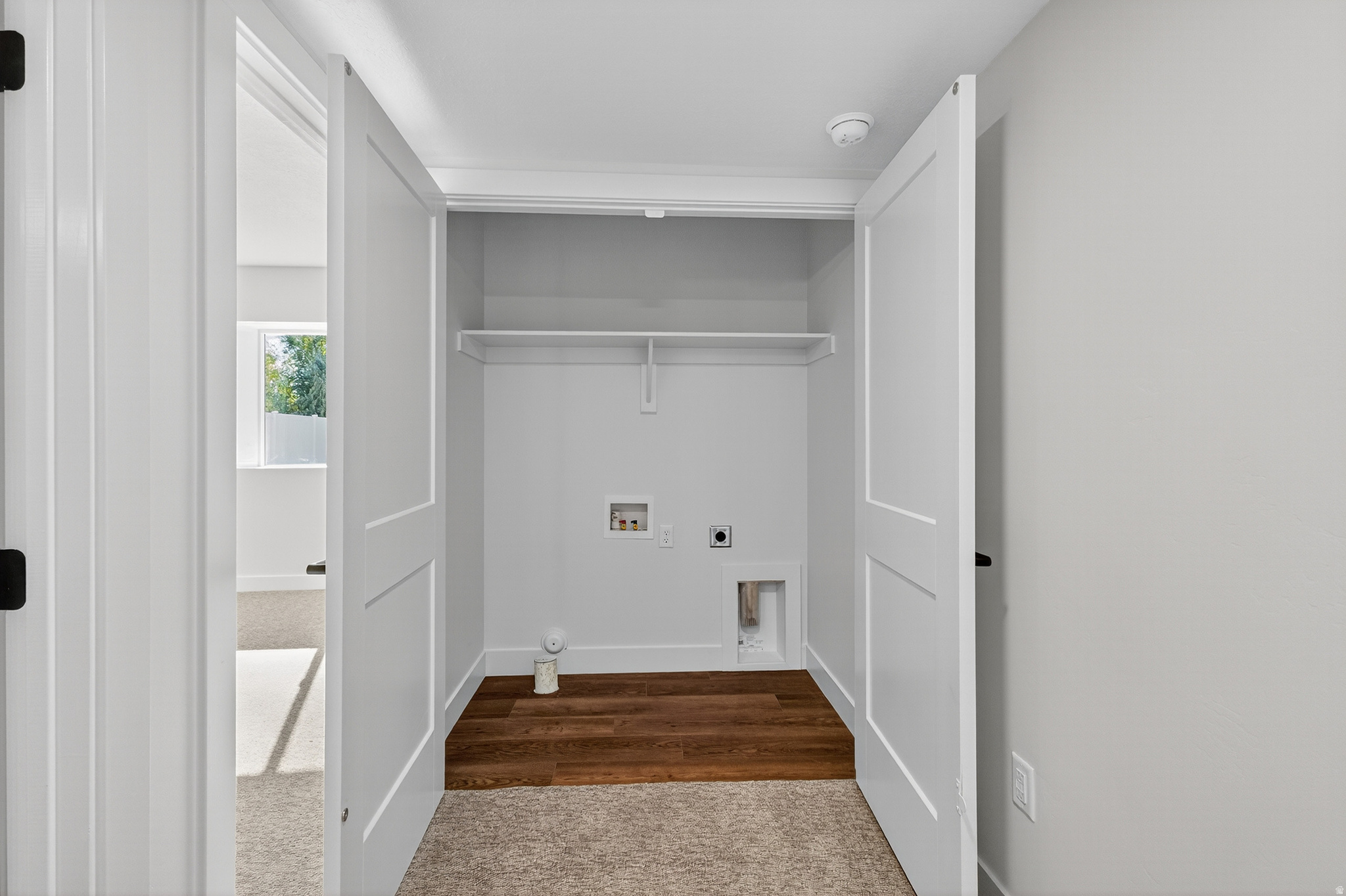 DIAMOND E - Residential