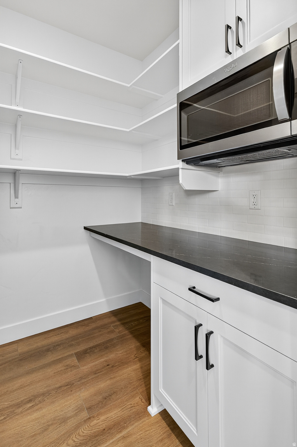 DIAMOND E - Residential