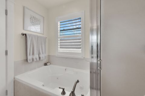 Tiny photo for 11676 S HARVEST RAIN AVE, South Jordan, UT 84009 (MLS # 2144416)