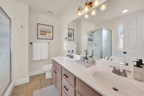 Tiny photo for 11676 S HARVEST RAIN AVE, South Jordan, UT 84009 (MLS # 2144416)