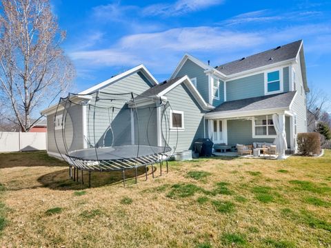 Tiny photo for 11676 S HARVEST RAIN AVE, South Jordan, UT 84009 (MLS # 2144416)