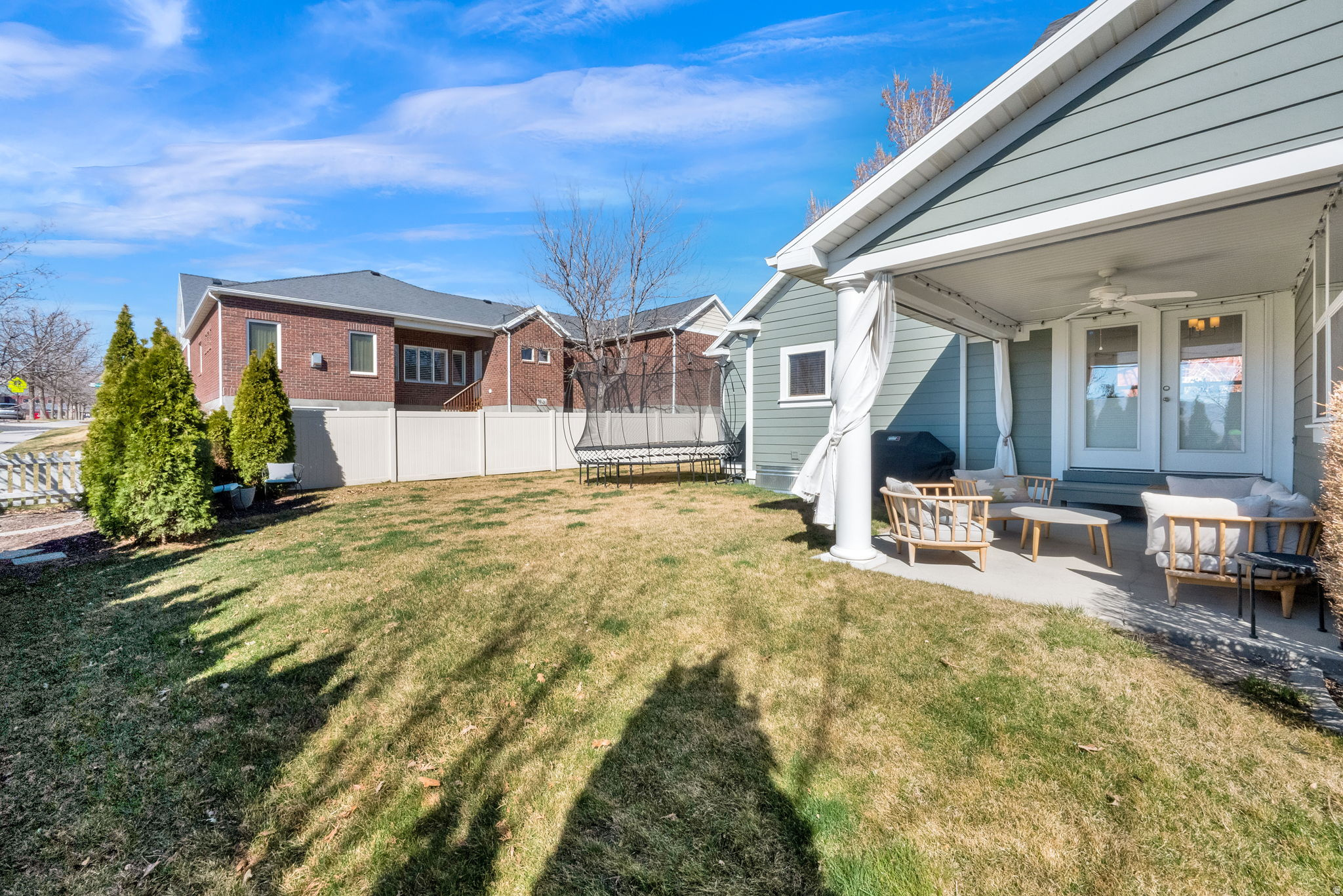 DAYBREAK - Residential