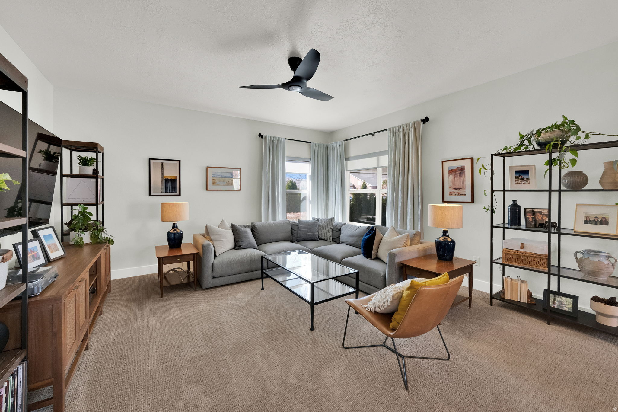 DAYBREAK - Residential