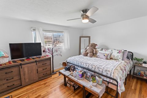 Tiny photo for 1678 W LELAND DR S, West Jordan, UT 84084 (MLS # 2126838)