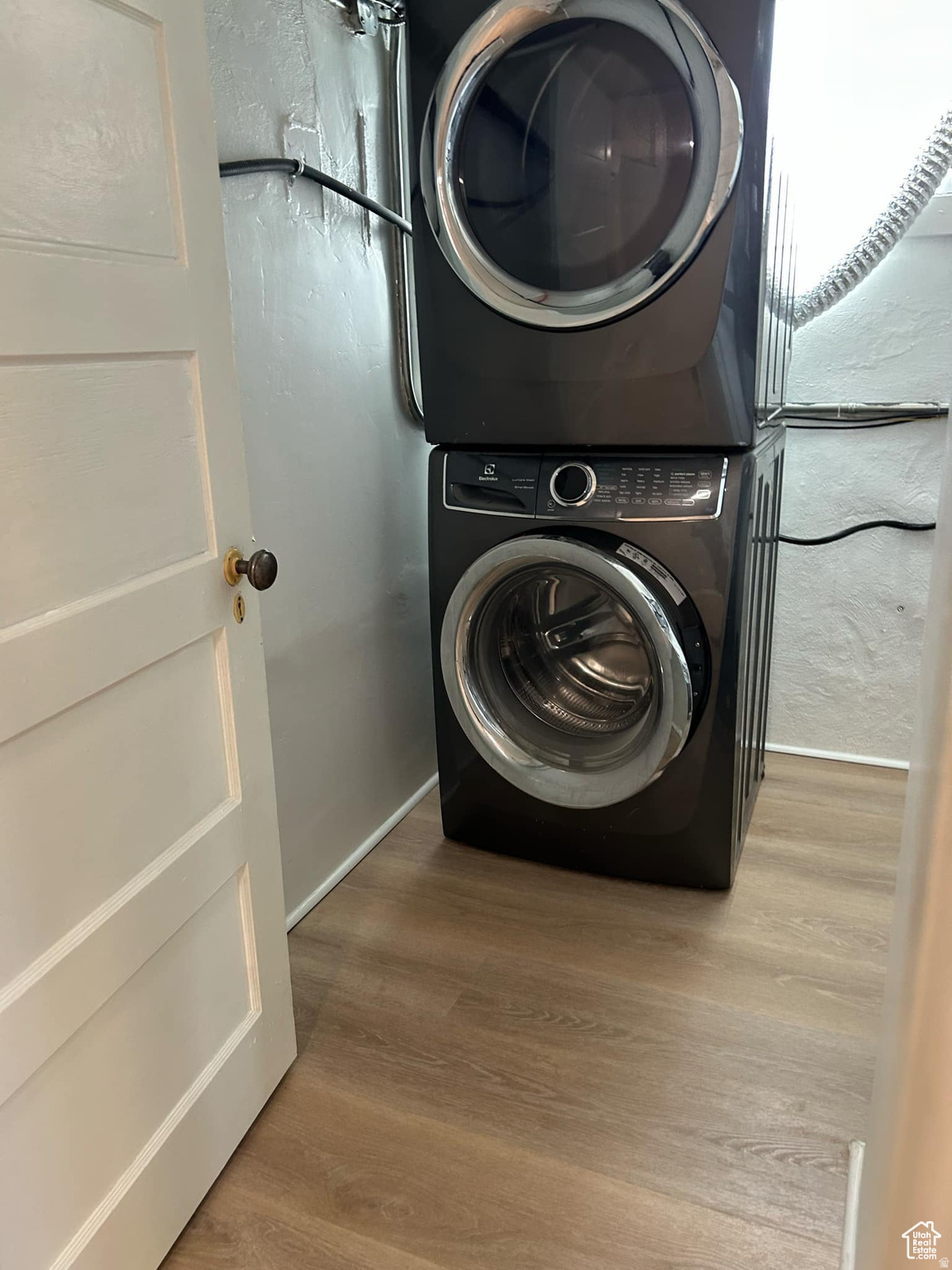 HIGH SCHOOL SUB - Residential Income