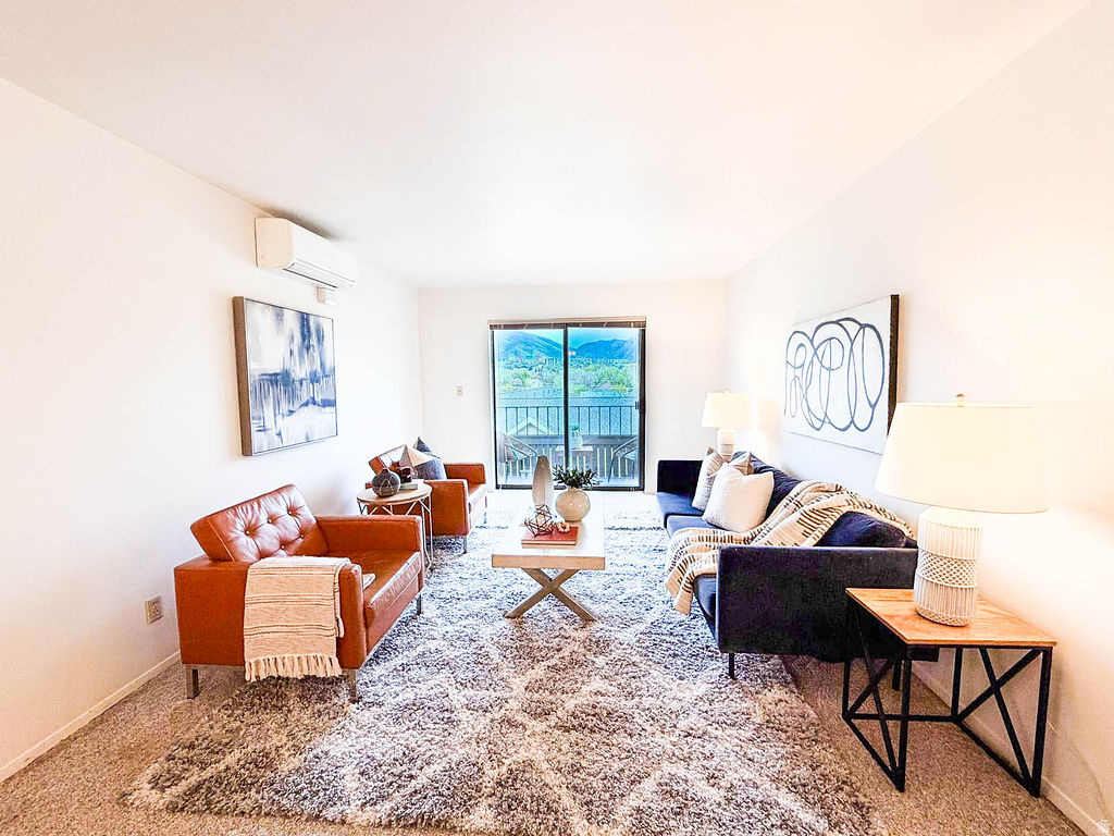 TOWNE PARK - Residential