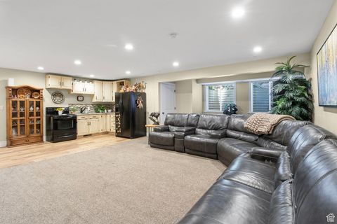 Tiny photo for 7980 S 2800 E, South Weber, UT 84405 (MLS # 2098688)