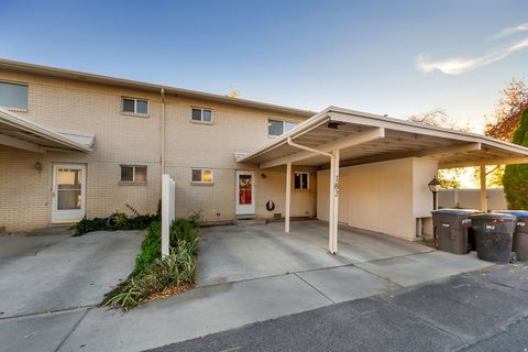 Tiny photo for 182 E 2090 N, Provo, UT 84604 (MLS # 2121414)