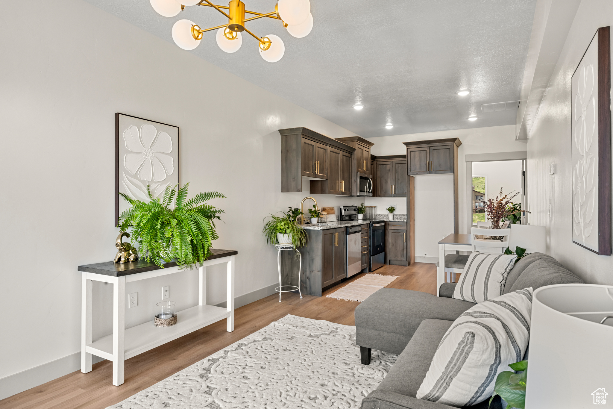 HARBORVIEW TOWNHOMES - Residential