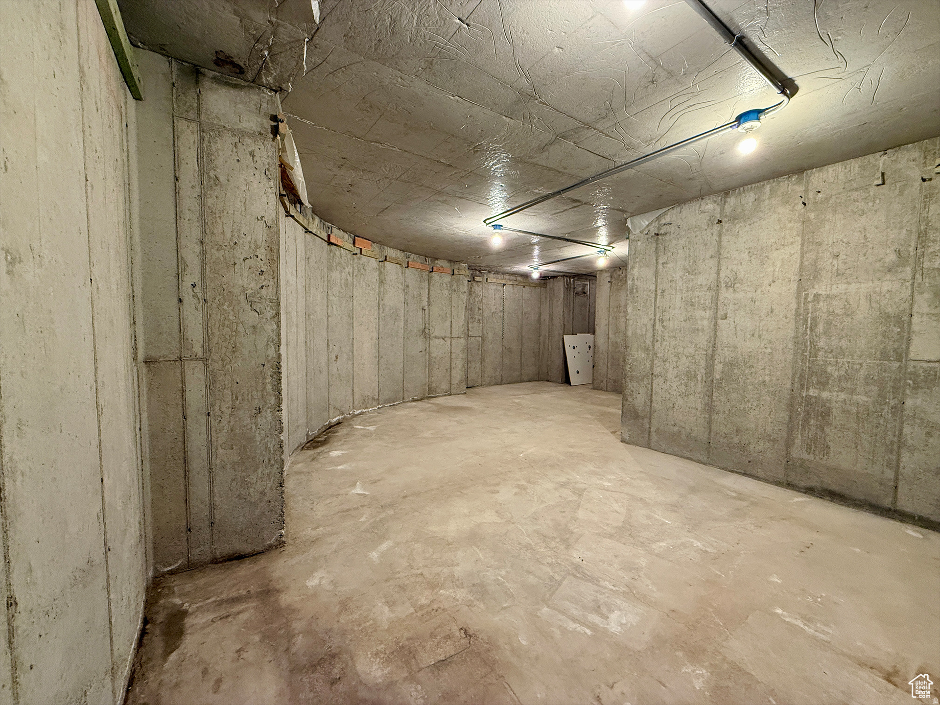 MAPLE LEAF ESTATES - Residential