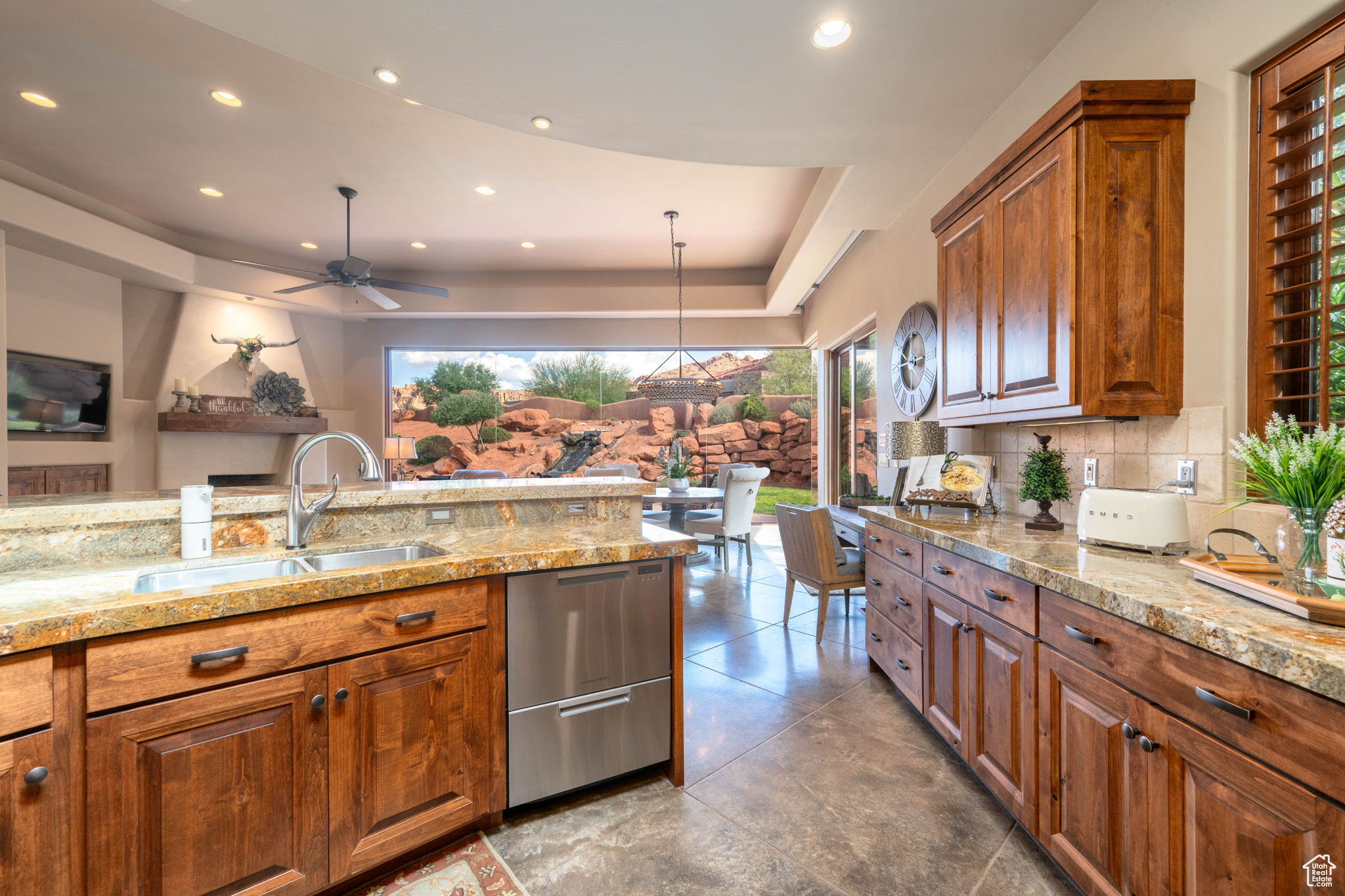 KACHINA SPRINGS EAST - Residential
