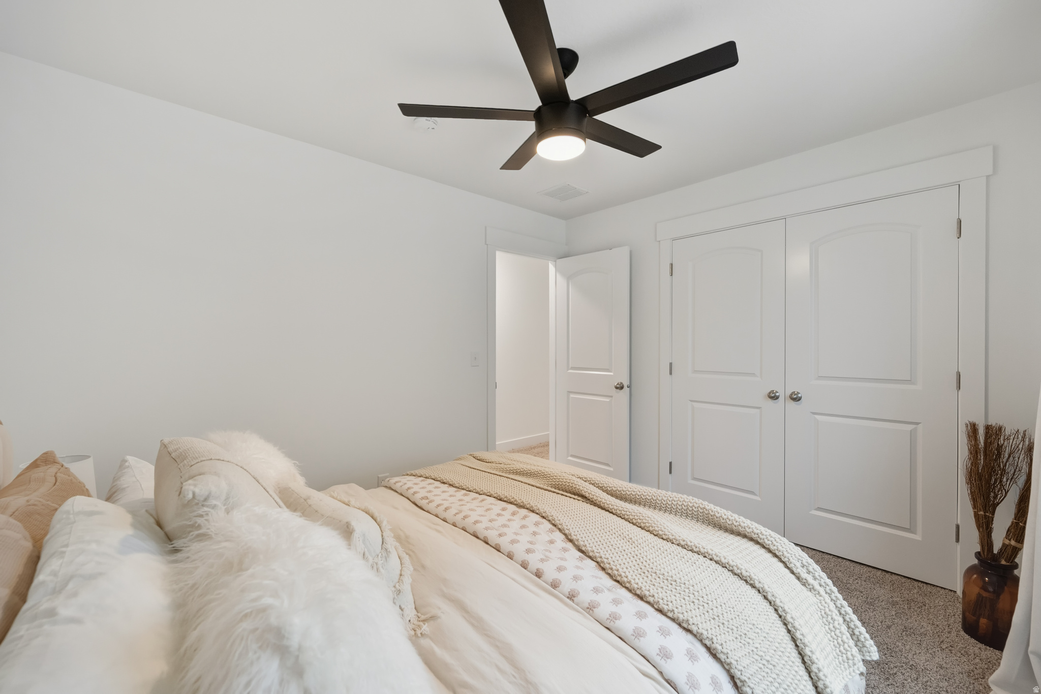 RIDGEHORNE - Residential