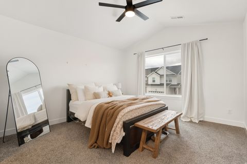 Tiny photo for 993 N WAYNE DR, Saratoga Springs, UT 84045 (MLS # 2135344)