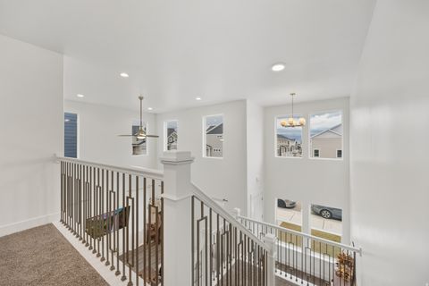 Tiny photo for 993 N WAYNE DR, Saratoga Springs, UT 84045 (MLS # 2135344)