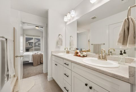 Tiny photo for 993 N WAYNE DR, Saratoga Springs, UT 84045 (MLS # 2135344)