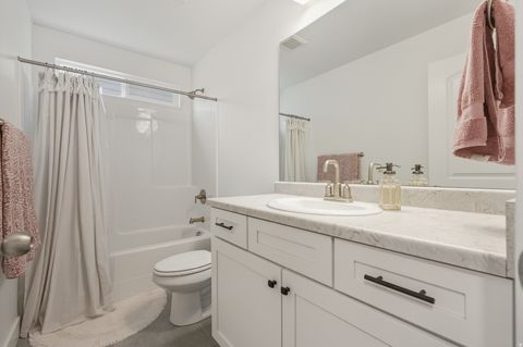 Tiny photo for 993 N WAYNE DR, Saratoga Springs, UT 84045 (MLS # 2135344)