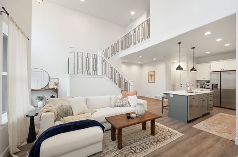 Tiny photo for 993 N WAYNE DR, Saratoga Springs, UT 84045 (MLS # 2135344)