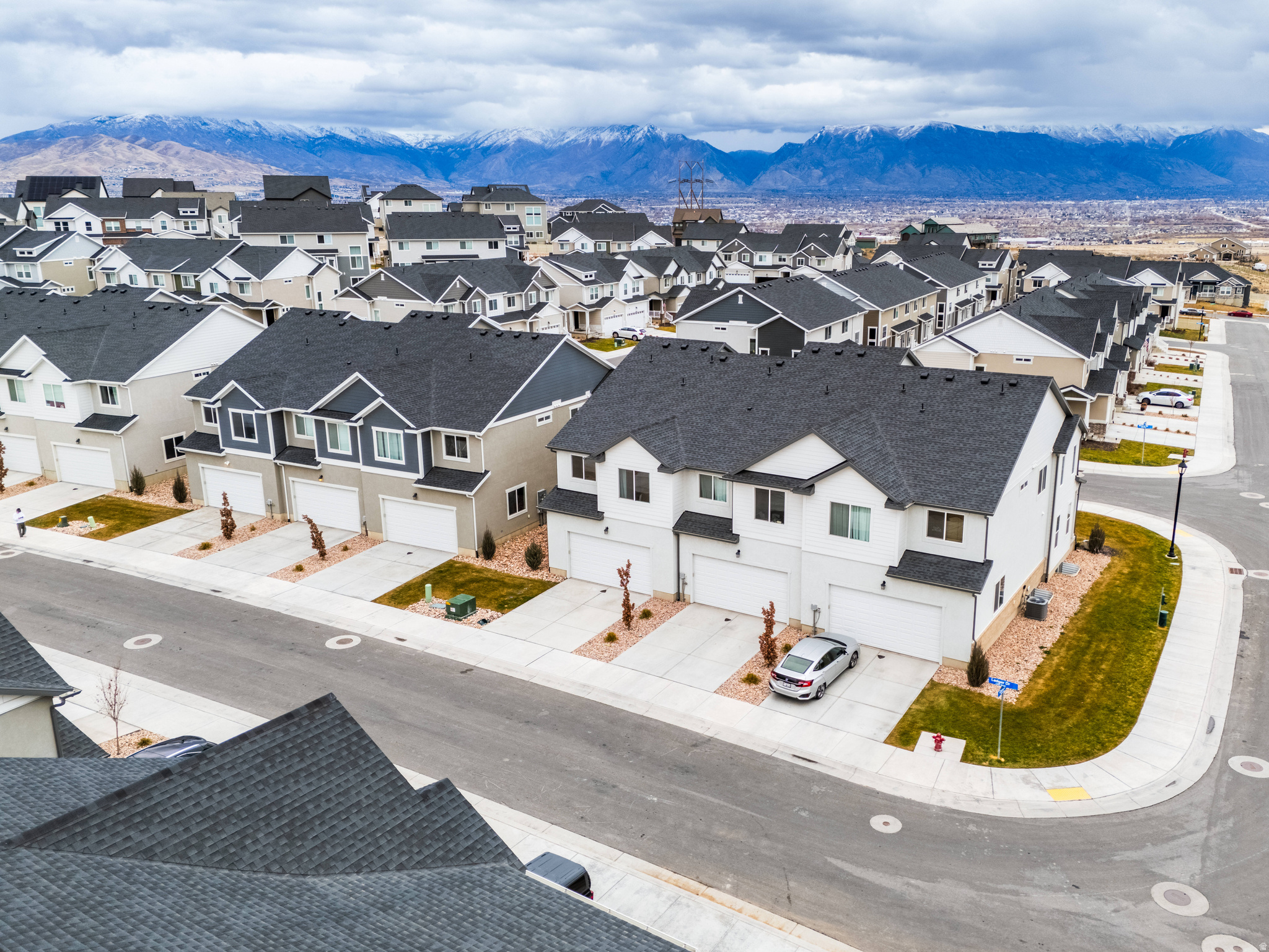 RIDGEHORNE - Residential