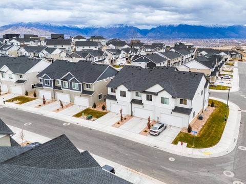 Tiny photo for 993 N WAYNE DR, Saratoga Springs, UT 84045 (MLS # 2135344)