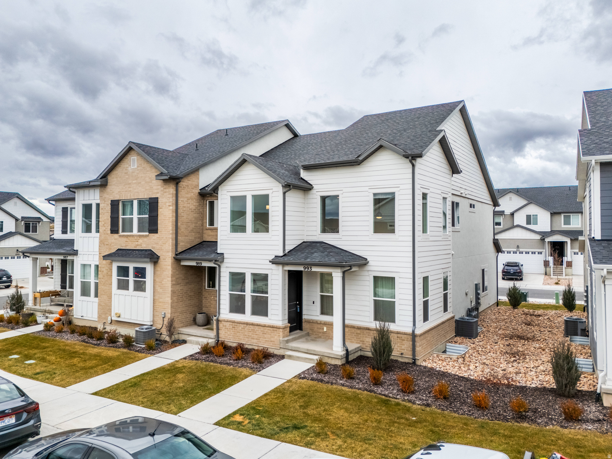 RIDGEHORNE - Residential