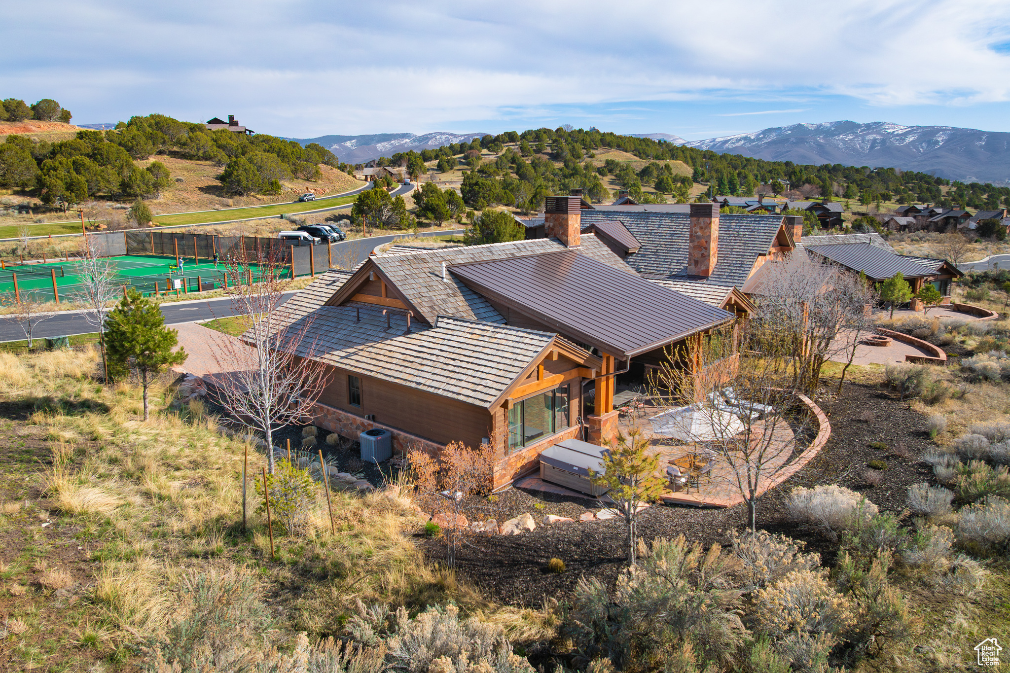 RED LEDGES - Residential