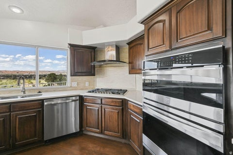 Tiny photo for 2262 S 1400 E, Saint George, UT 84790 (MLS # 2185848)