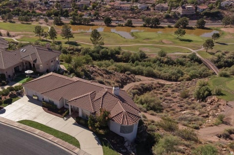 Tiny photo for 2262 S 1400 E, Saint George, UT 84790 (MLS # 2185848)