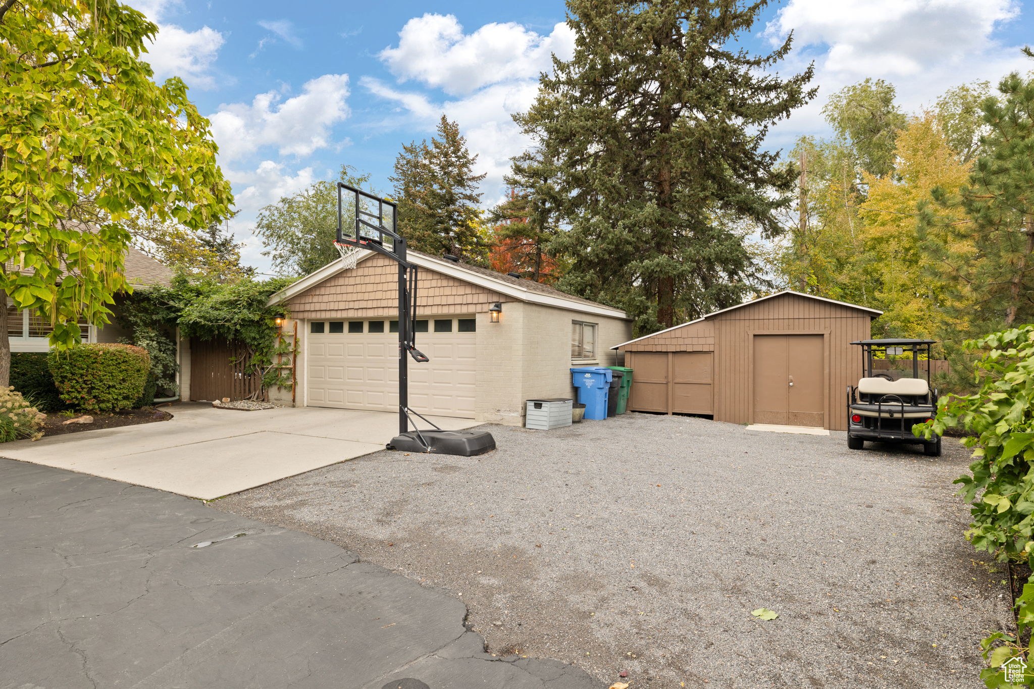 OAKWOOD ACRES - Residential