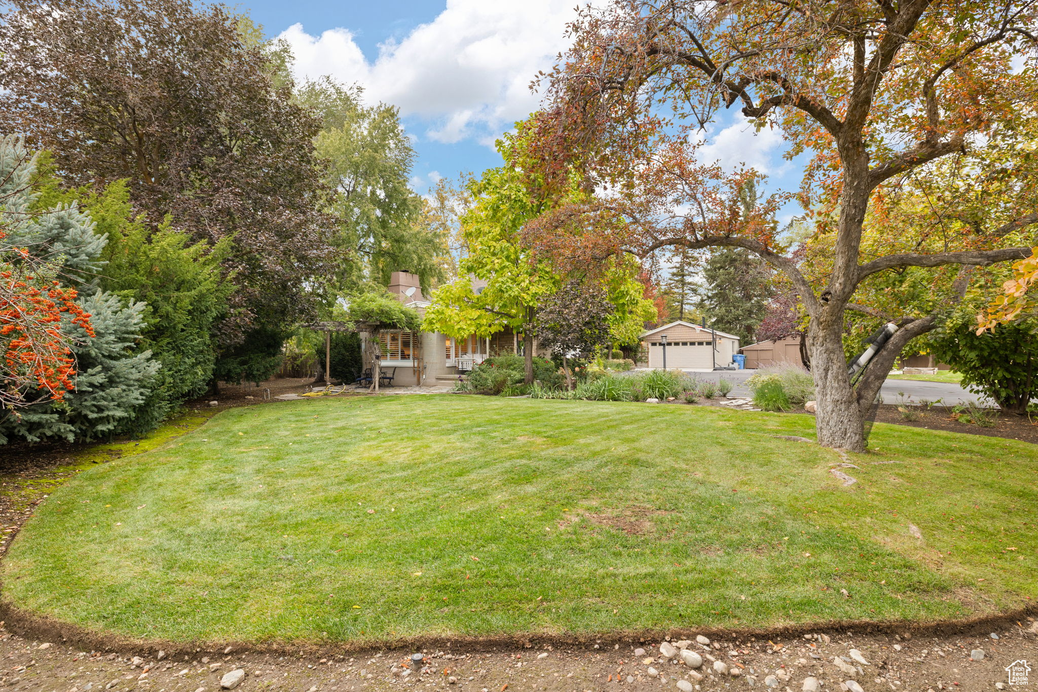 OAKWOOD ACRES - Residential