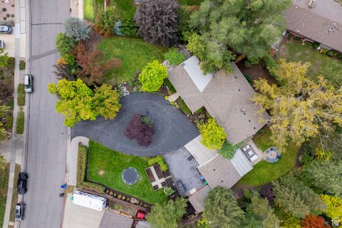 Tiny photo for 5766 S BEAUMONT DR, Holladay, UT 84121 (MLS # 2118525)