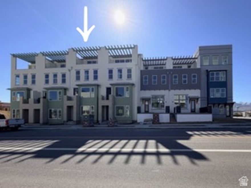 This Major League townhome with a Roof Deck and Sky Room is situated close to the future Downtown Daybreak and Salt Lake Bees stadium. Walk-able to the lake, parks, dog park and trail systems. Home features Wasatch Mountain views, Interior pics are example and not of actual home. Home is completed.