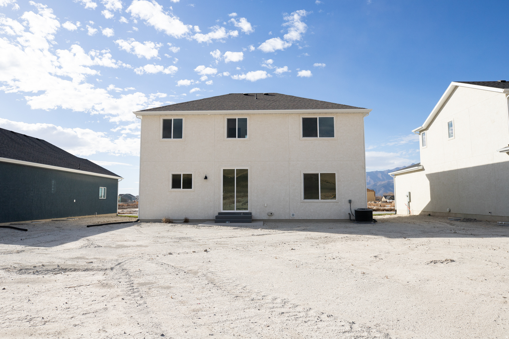 PARKWAY FIELDS SINGLES 2 - Residential