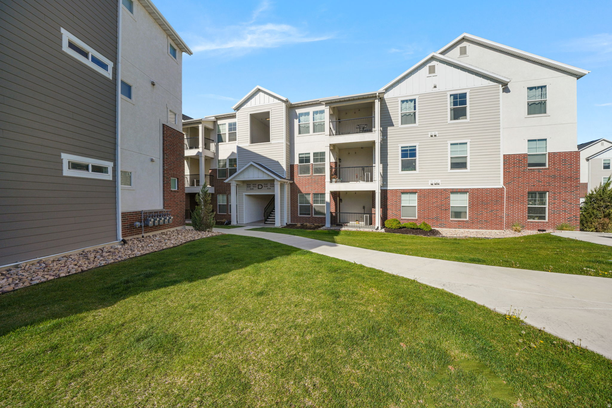 VINEYARD - Residential