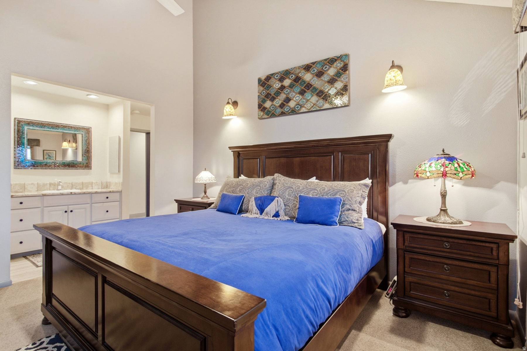 SNOW FLOWER - Residential