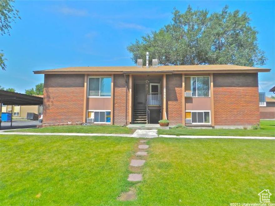 Great Investment  OpportunityWell maintained fourplex , fully rented and always rented!  Each of the 4 units features 2 bedrooms and 1 bathroom,along  with covered and uncovered parking to accommodate residents and guests.Seller will be doing a 1031 exchange.