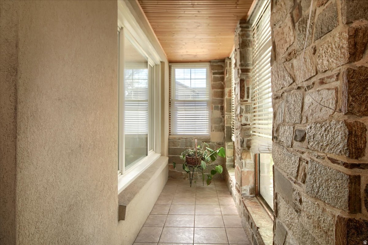 SOUTH SALT LAKE - Residential