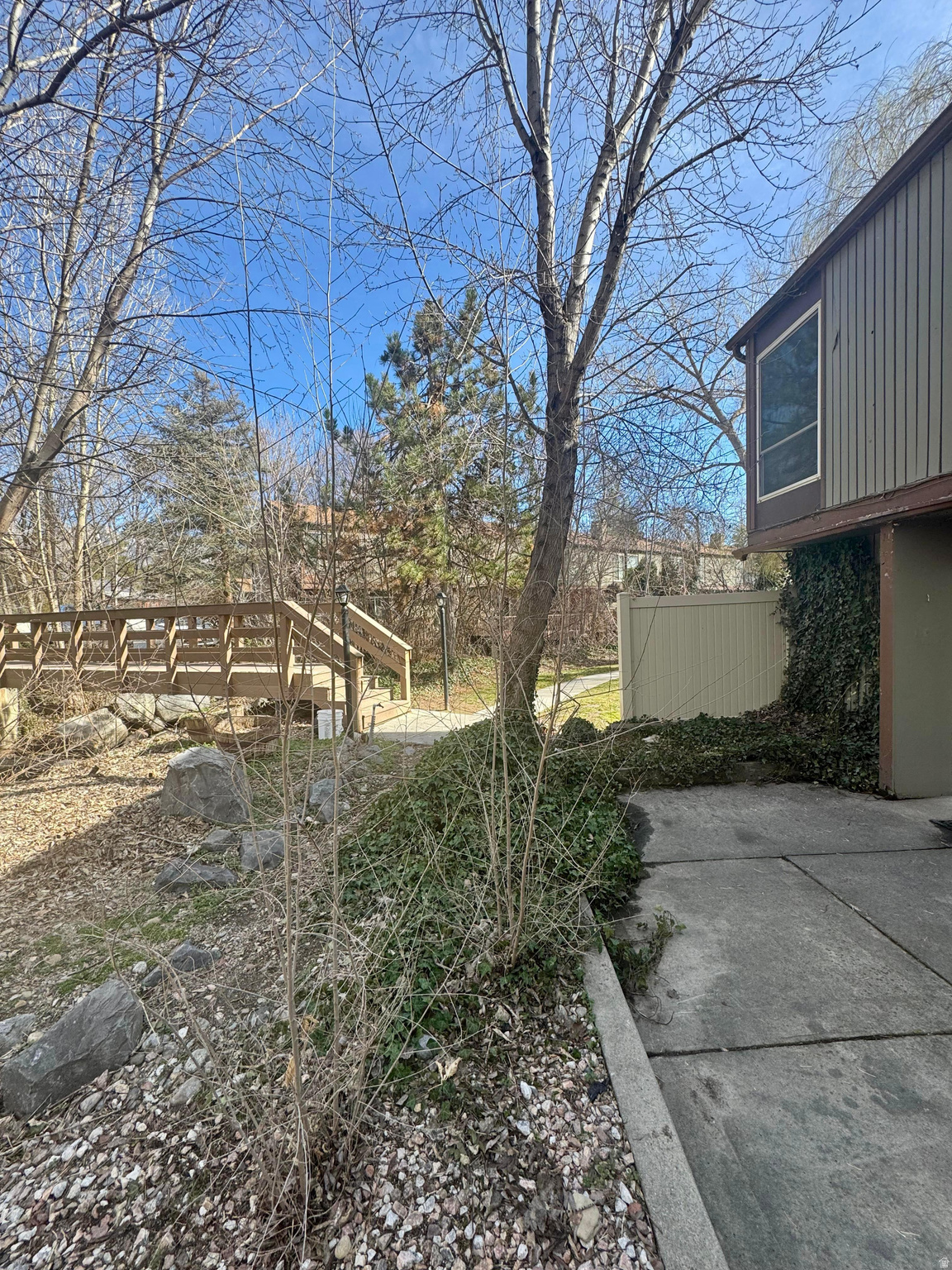 WILLOWS CONDM - Residential