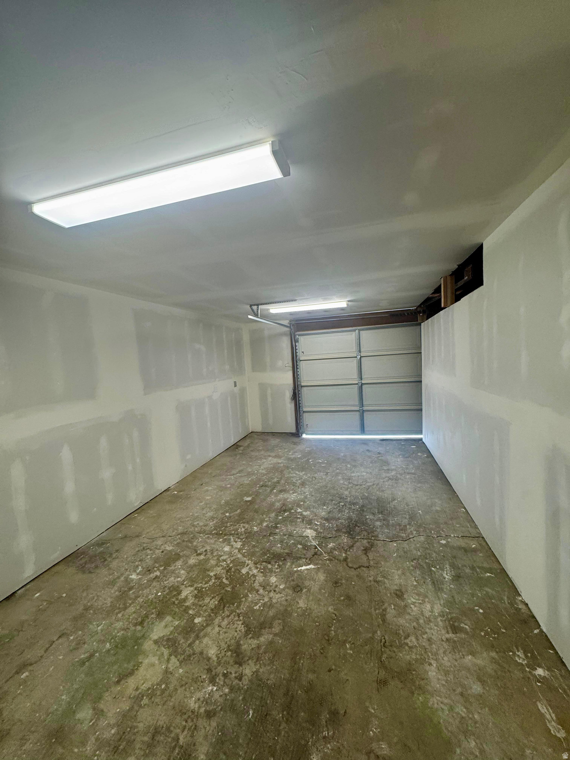 WILLOWS CONDM - Residential