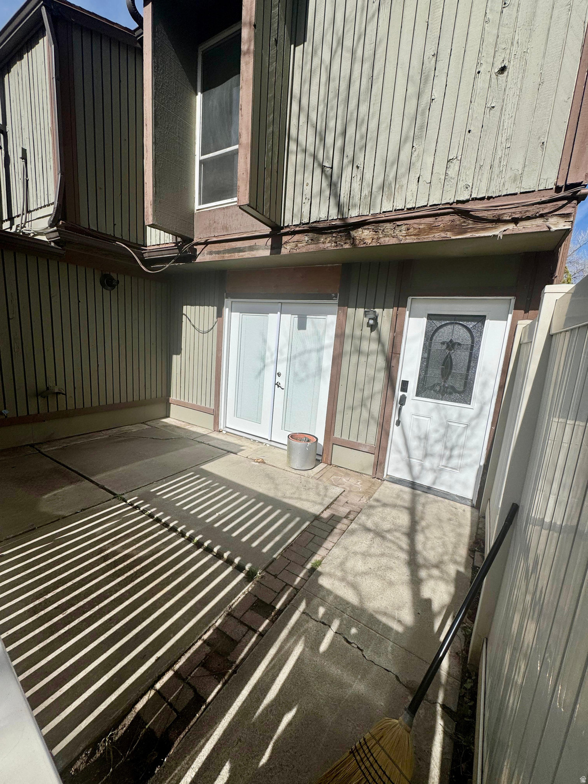 WILLOWS CONDM - Residential