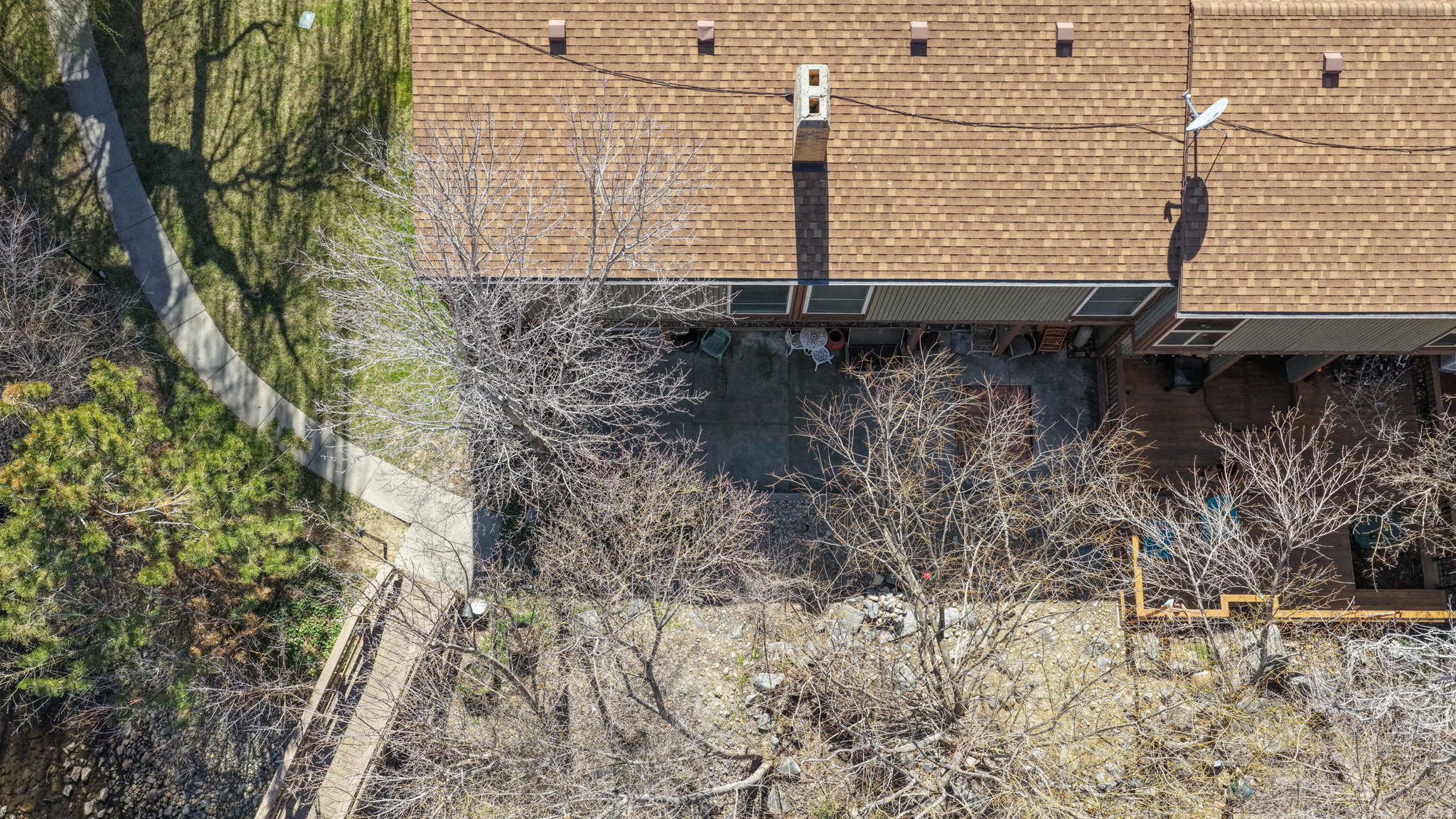 WILLOWS CONDM - Residential