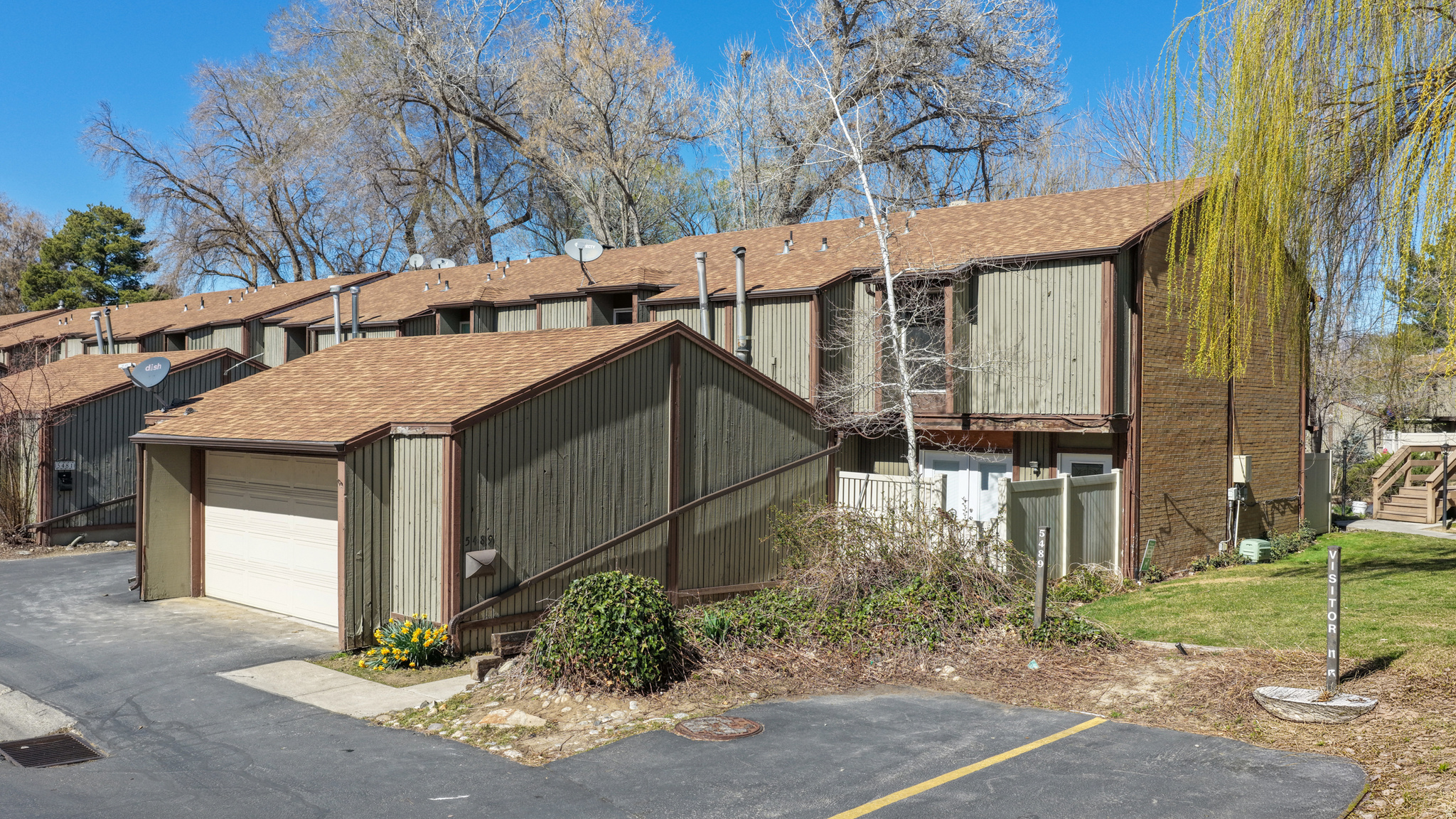 WILLOWS CONDM - Residential