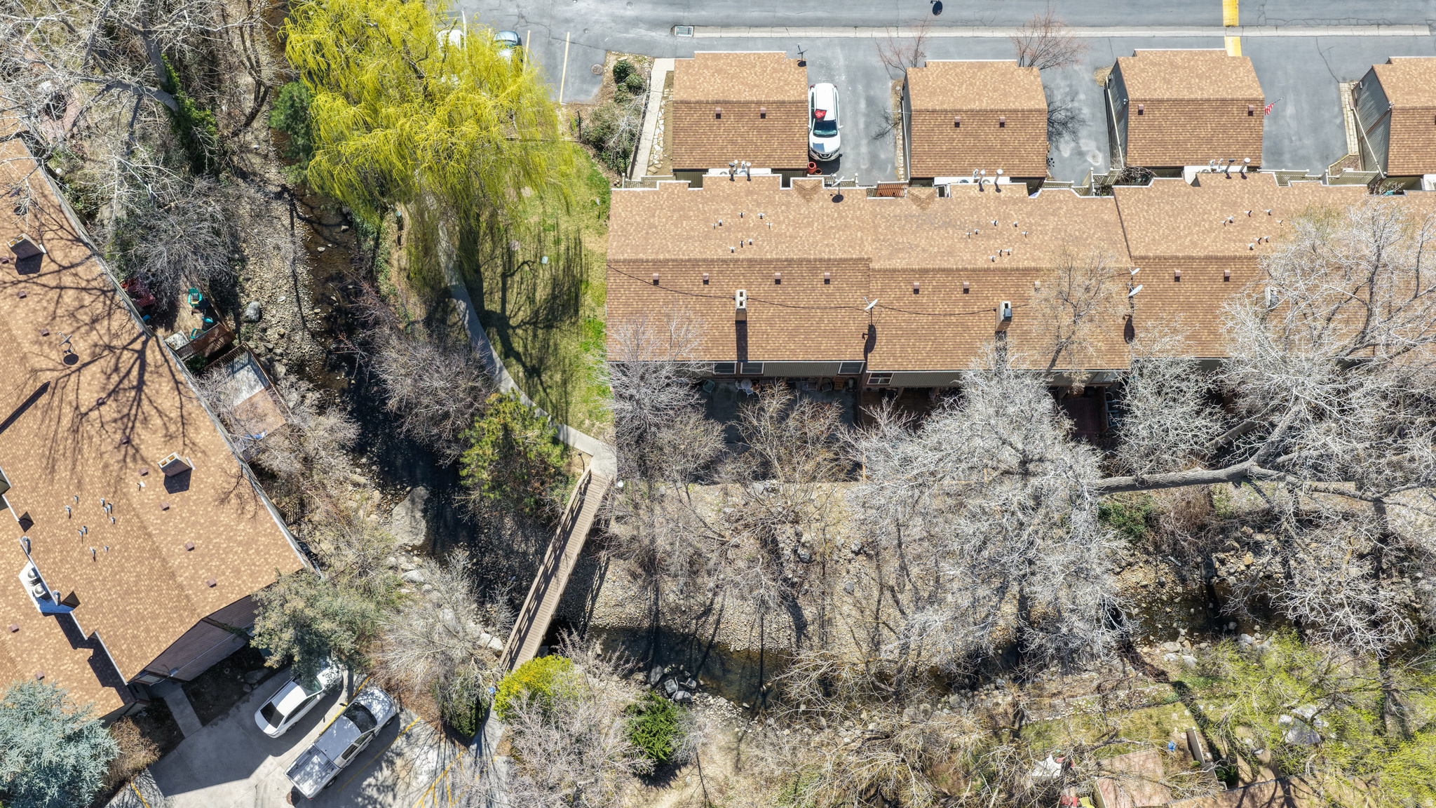 WILLOWS CONDM - Residential