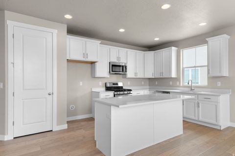 Tiny photo for 1782 E KERN MTN, Eagle Mountain, UT 84005 (MLS # 2135258)