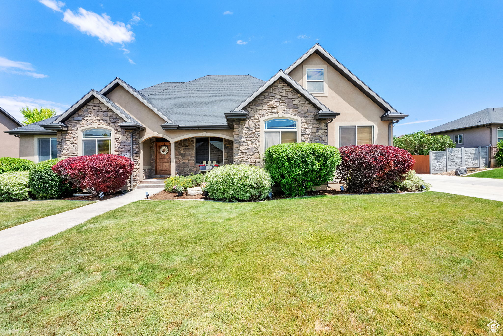 MOUNT LOAFER VIEW - Residential